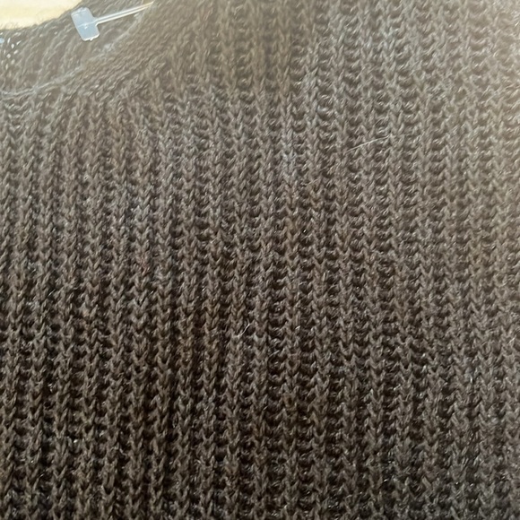 New-Banana Republic-S-black-100% linen, V-neck sweater tank top - Picture 7 of 10